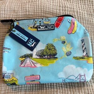 NWT Scout toiletry bag - Light Blue with South Carolina accents!